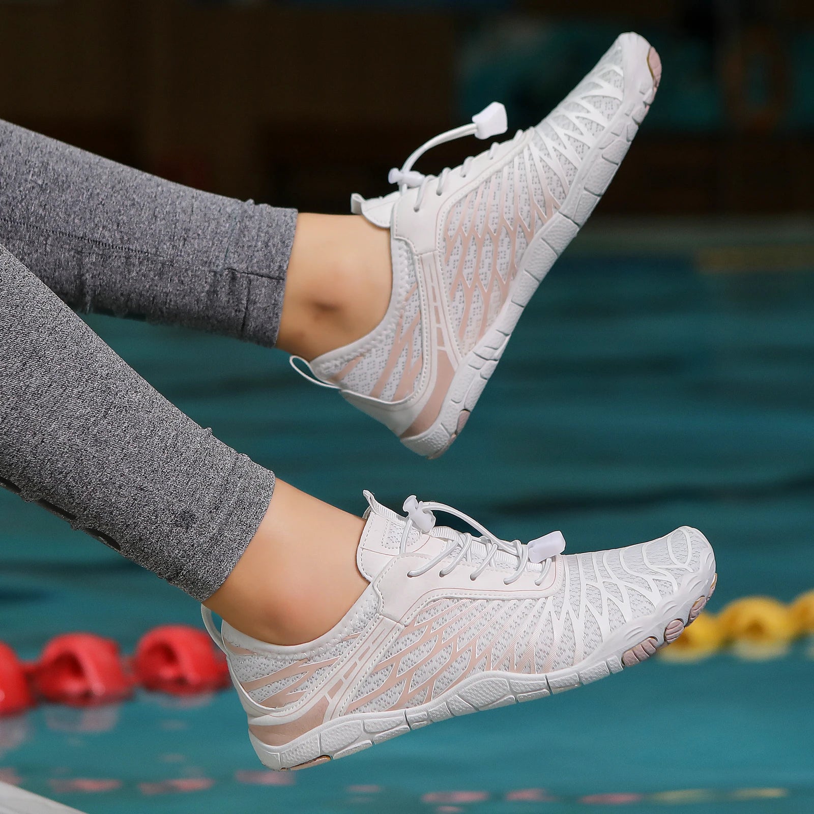 Couple Summer Beach Anti-Slip New Quick-Dry Swimming Wading Breathable Aqua Shoes